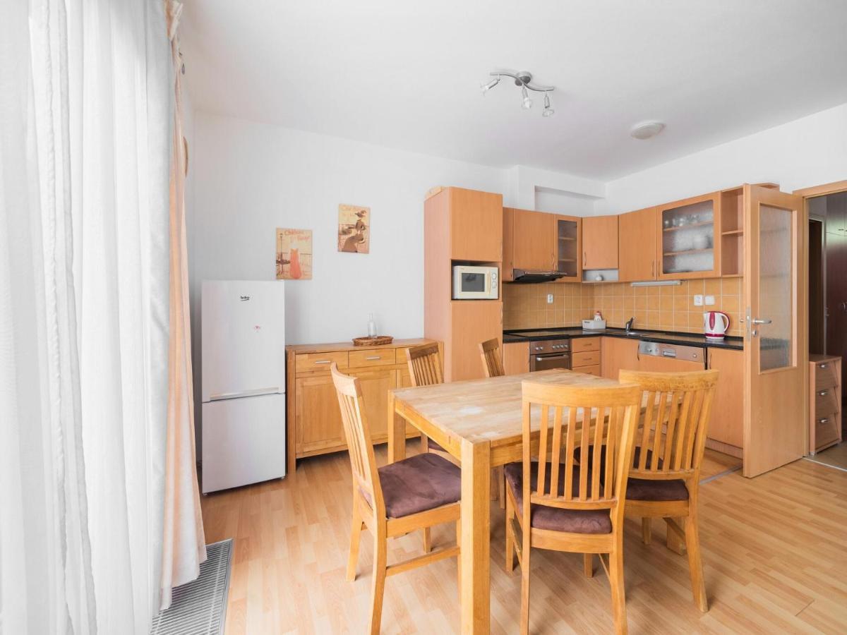 Comfortable Holiday Home In Lipno With Garden Lipno nad Vltavou Dış mekan fotoğraf