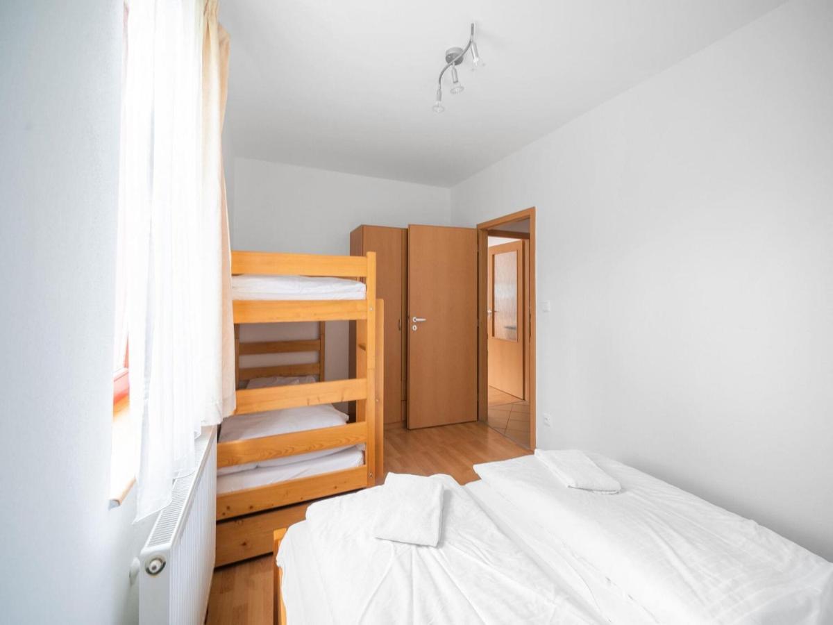 Comfortable Holiday Home In Lipno With Garden Lipno nad Vltavou Dış mekan fotoğraf