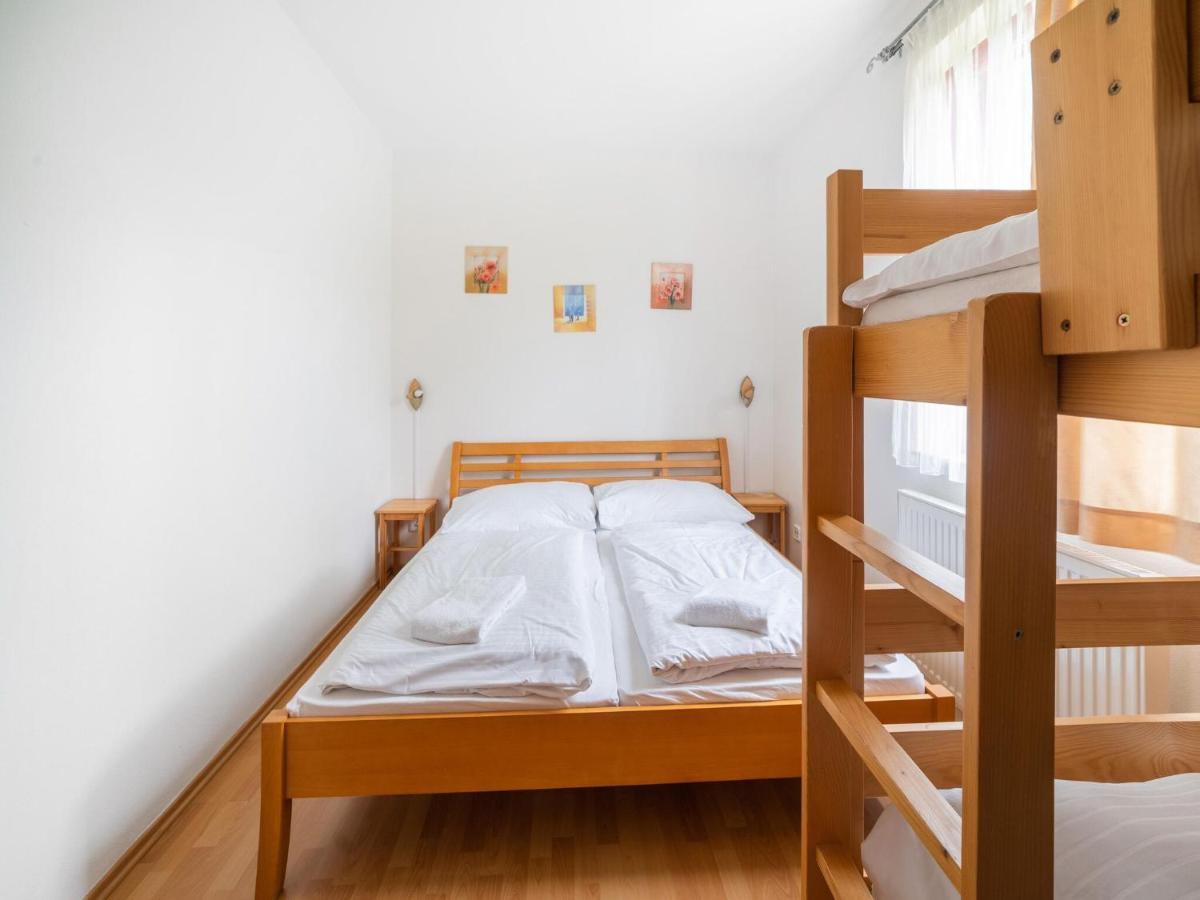 Comfortable Holiday Home In Lipno With Garden Lipno nad Vltavou Dış mekan fotoğraf